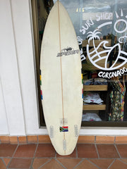 Slash 5'10", 25.2 Litros de Safari Surfboards